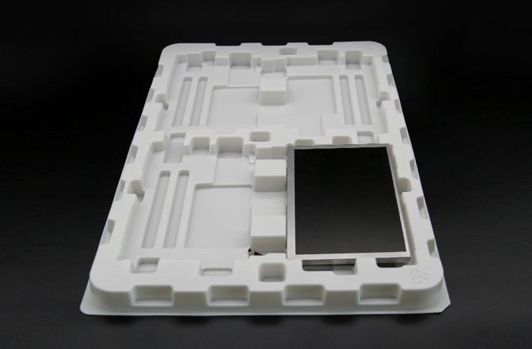 吸塑產(chǎn)品概述及深圳市展旺電子塑膠制品的優(yōu)勢